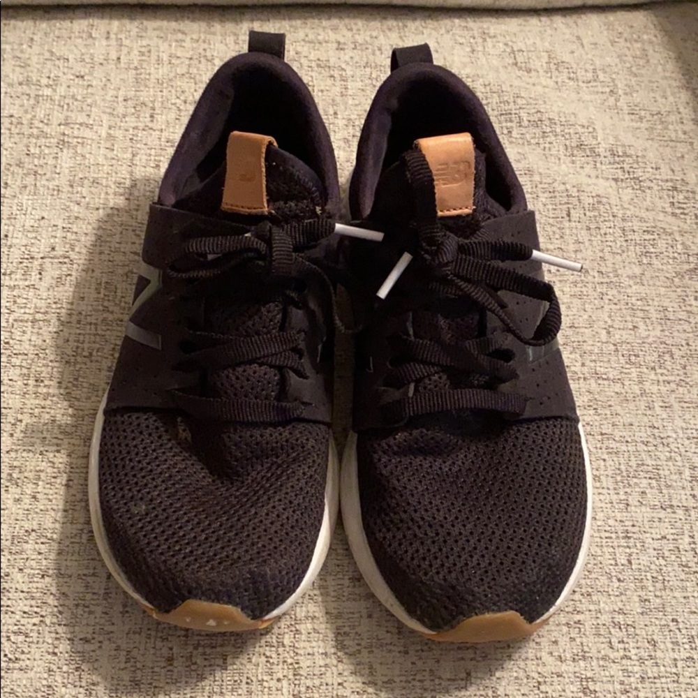 Black New Balance (Women’s 7)